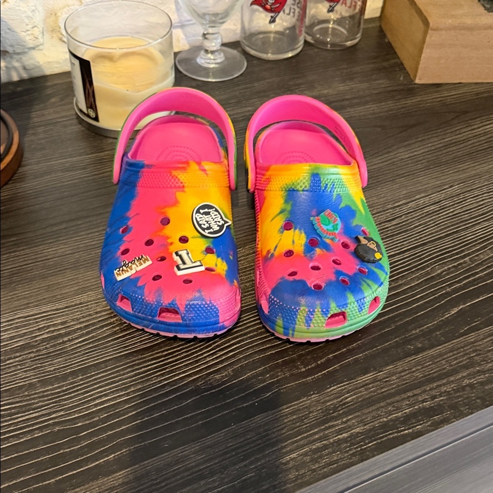 Tiedye CROCS - Picture 3 of 8